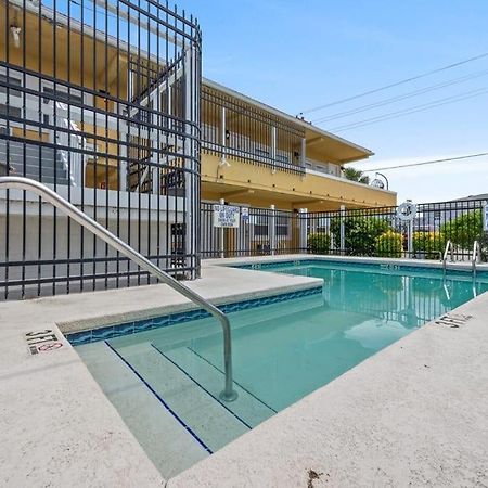 Ferienwohnung Perfect Location 1Br Pool Parking Outside Area 8 Myrtle Beach Exterior foto