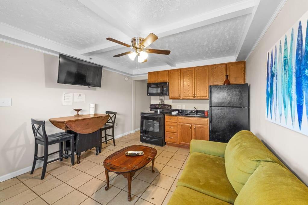 Ferienwohnung Perfect Location 1Br Pool Parking Outside Area 8 Myrtle Beach Exterior foto